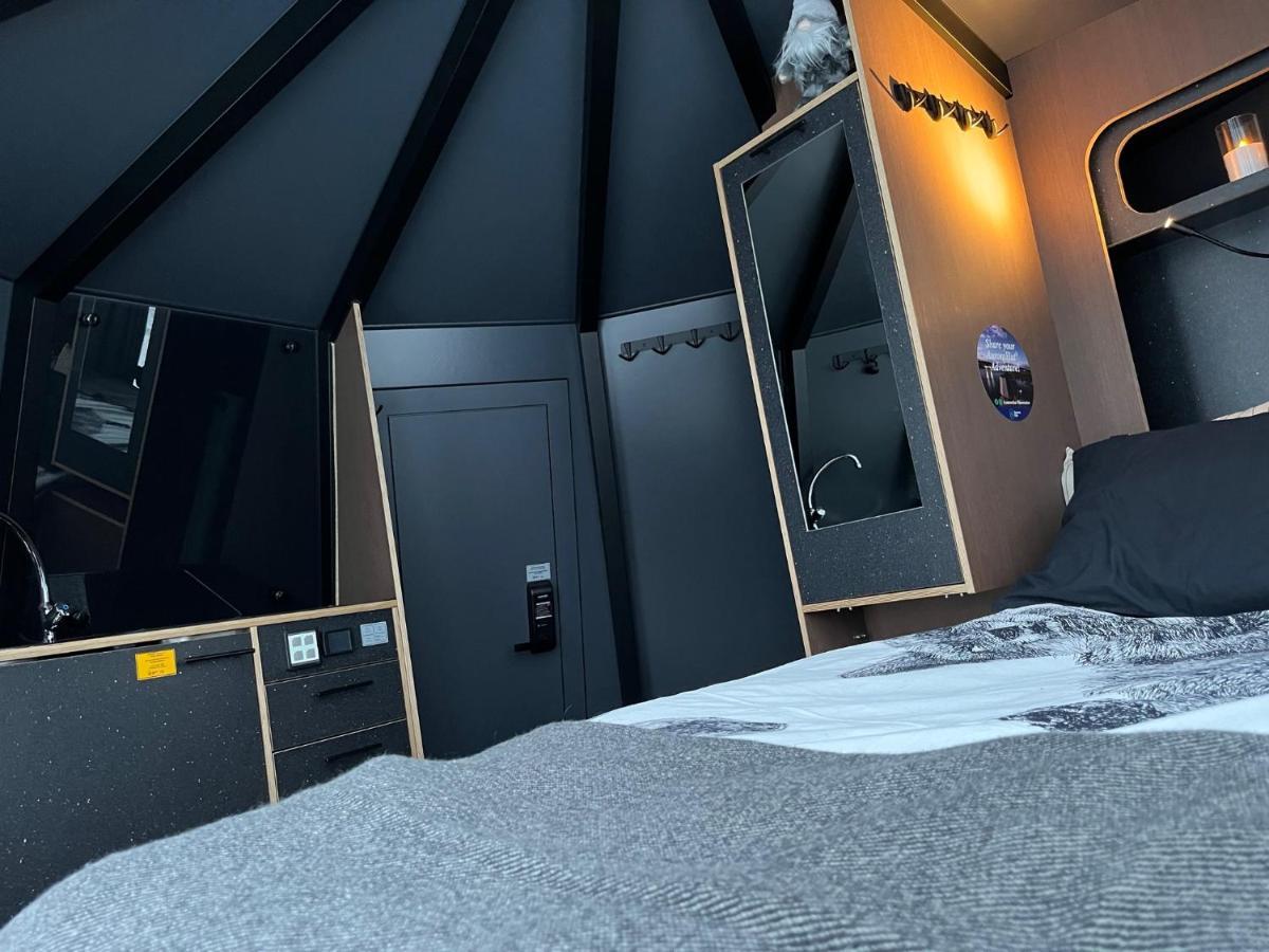 Vikajaervi Lake View Experience Igloos 罗瓦涅米 外观 照片
