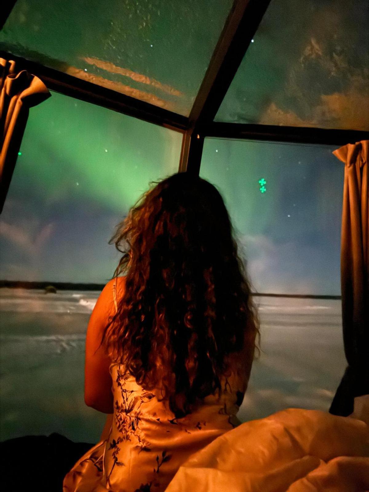 Vikajaervi Lake View Experience Igloos 罗瓦涅米 外观 照片