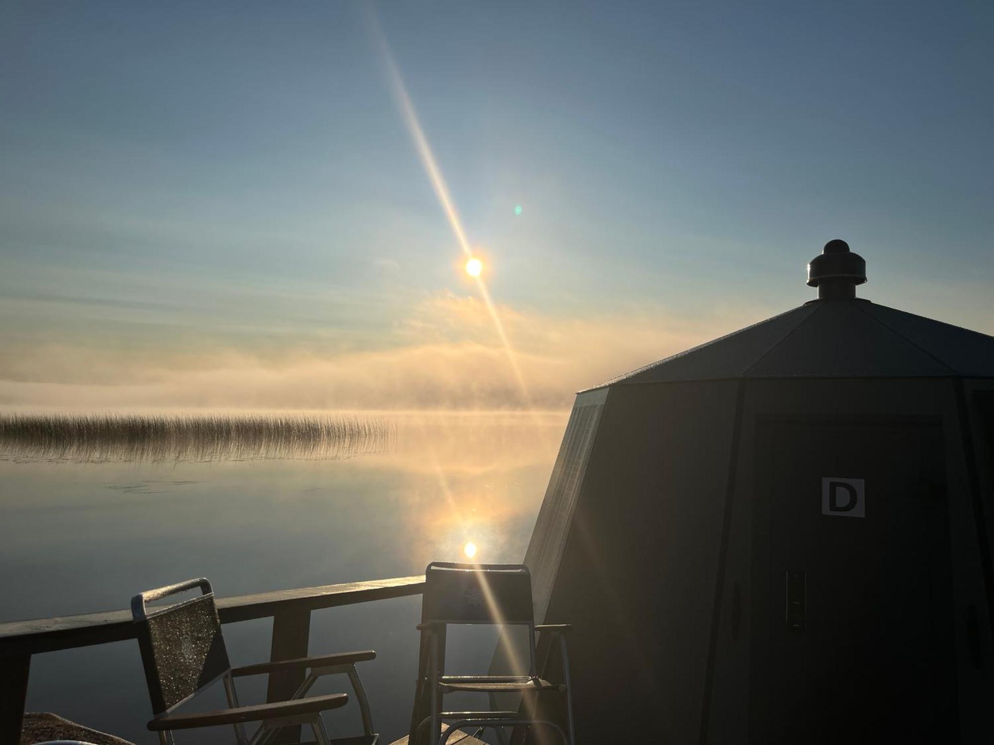 Vikajaervi Lake View Experience Igloos 罗瓦涅米 外观 照片